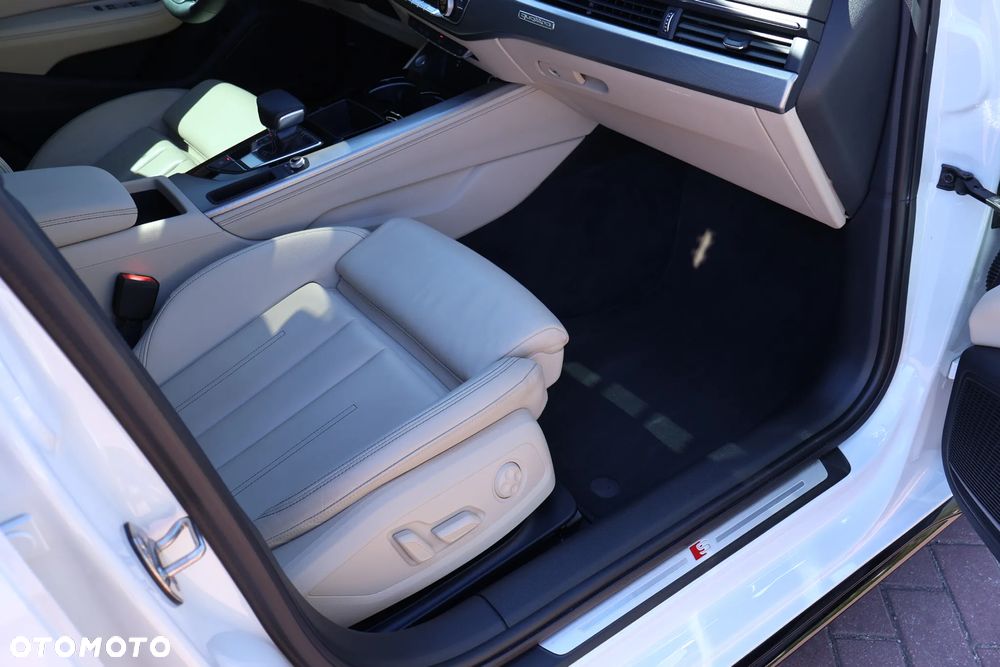 Audi A4 Limousine 45 TFSI quattro S tronic S line - 19