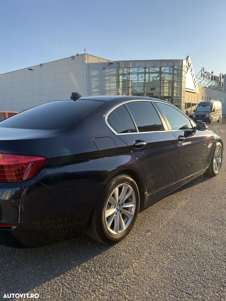 BMW Seria 5 520d Aut. - 5