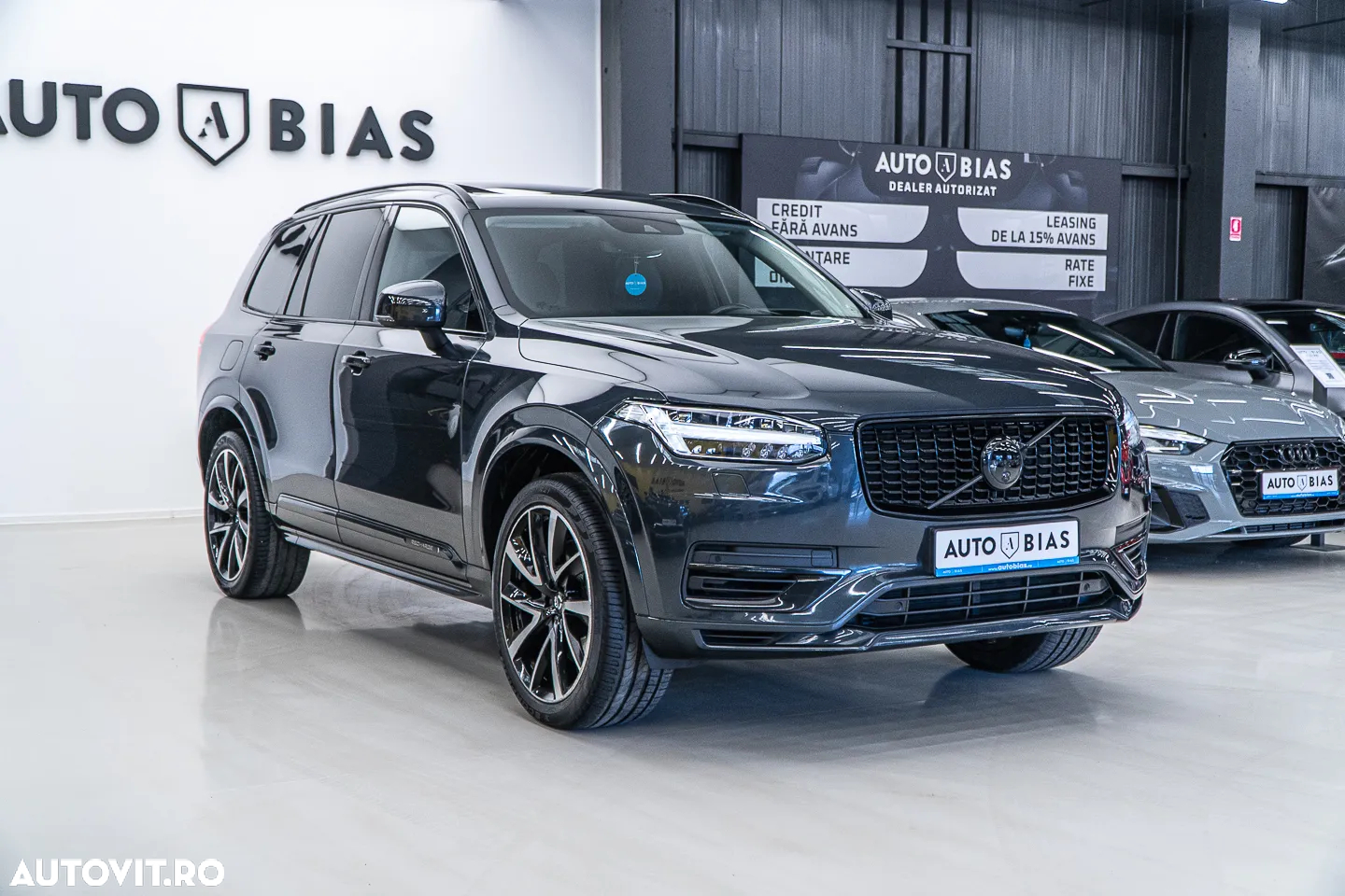 Volvo XC 90 T8 AWD Twin Engine Geartronic Inscription - 3