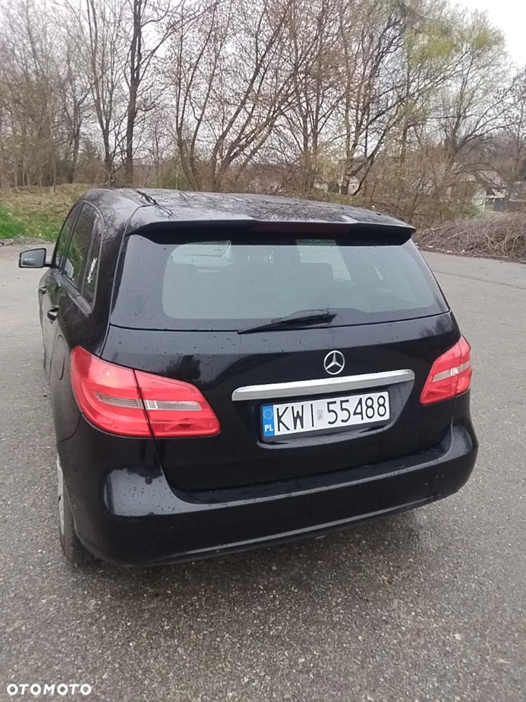 Mercedes-Benz Klasa B 180 CDI (BlueEFFICIENCY) - 4