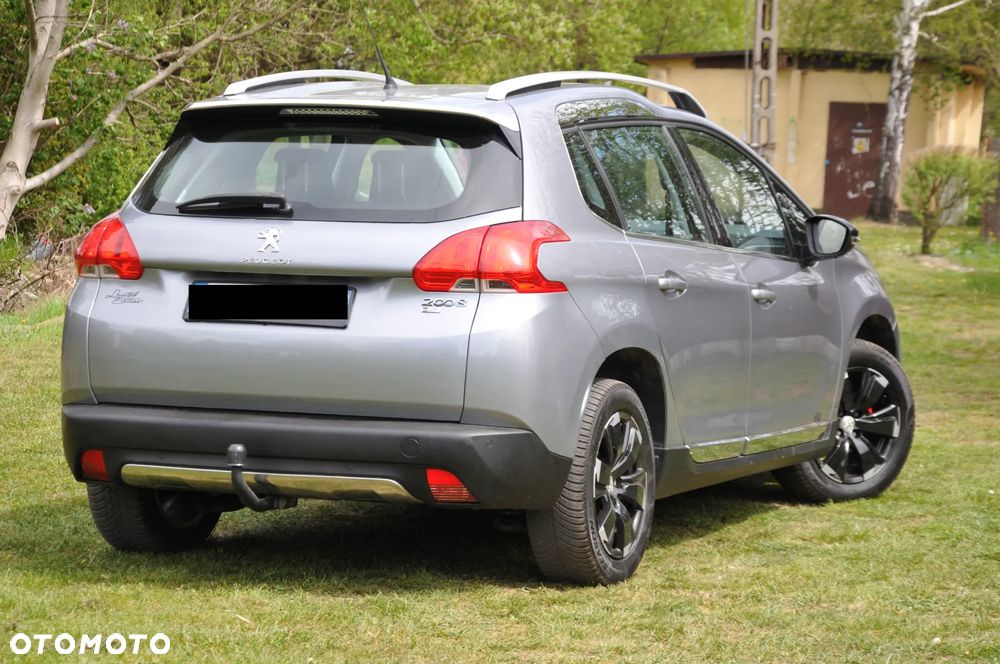 Peugeot 2008 - 11