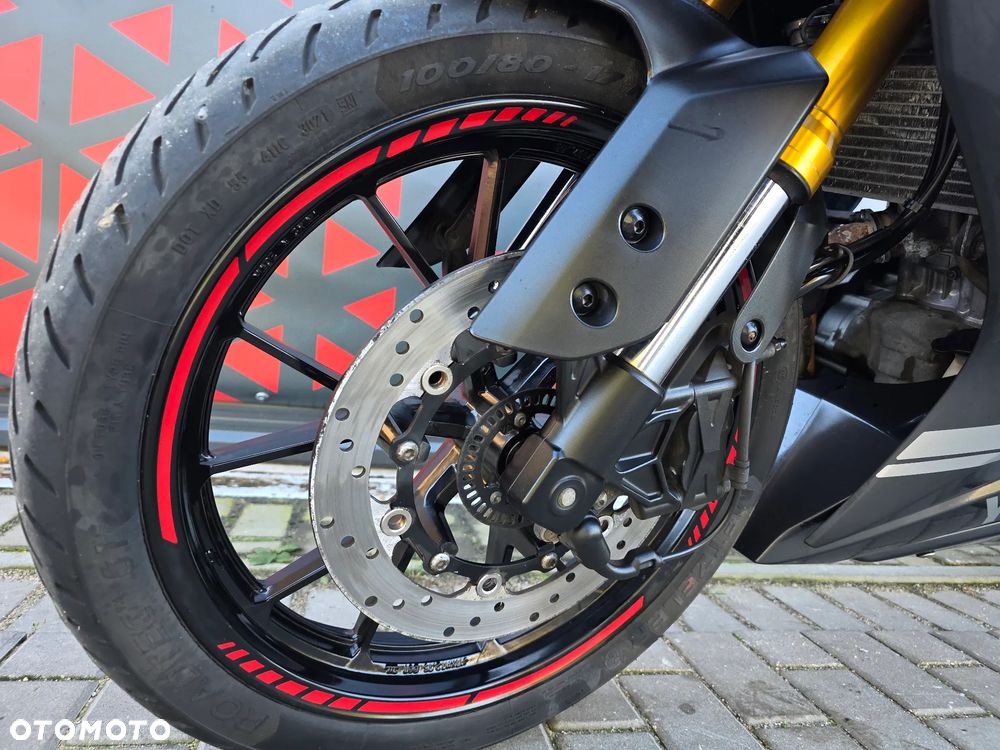 Yamaha YZF - 14