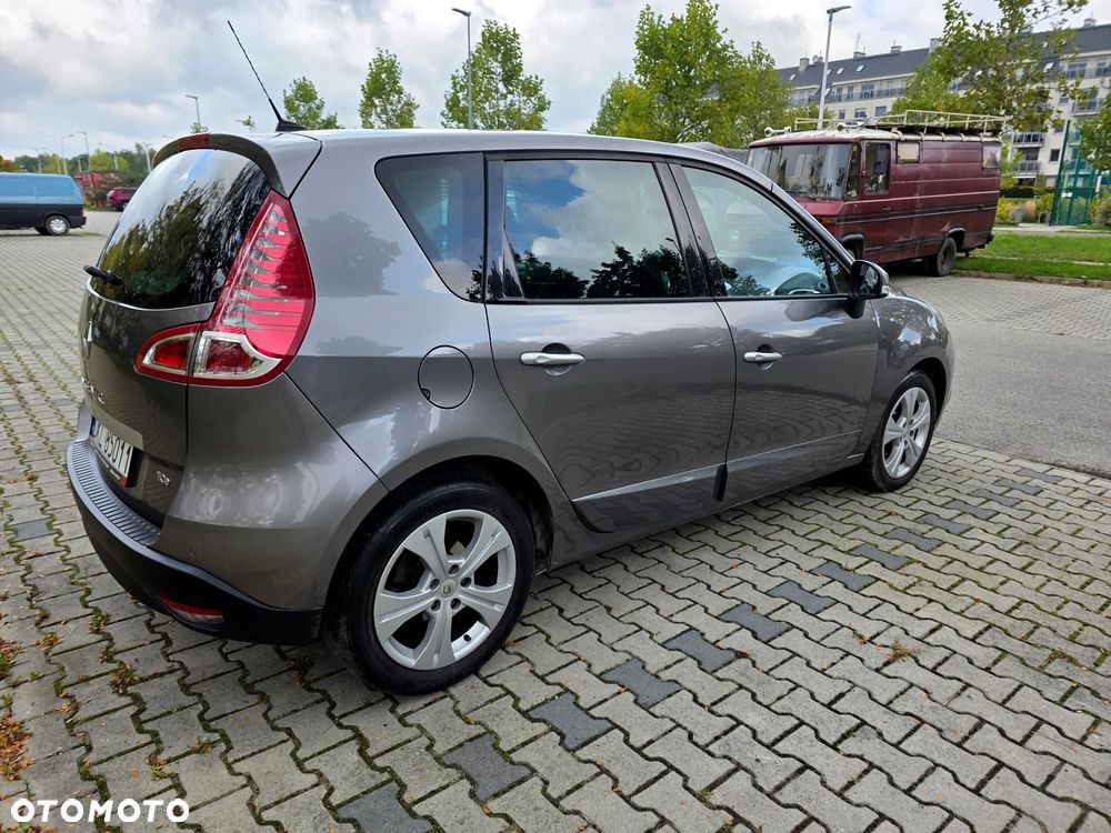 Renault Scenic 1.4 16V TCE TomTom Edition - 4