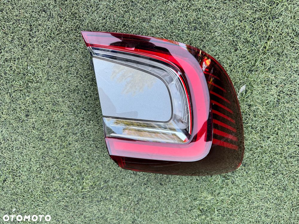 LAMPA RENAULT CAPTUR II 2 TYŁ TYLNIA LEWA PRAWA OE - 3