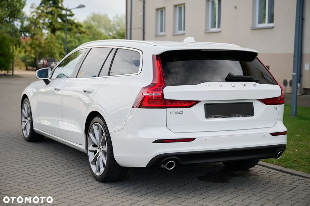 Volvo V60 2.0T Geartronic Powershift Momentum - 10