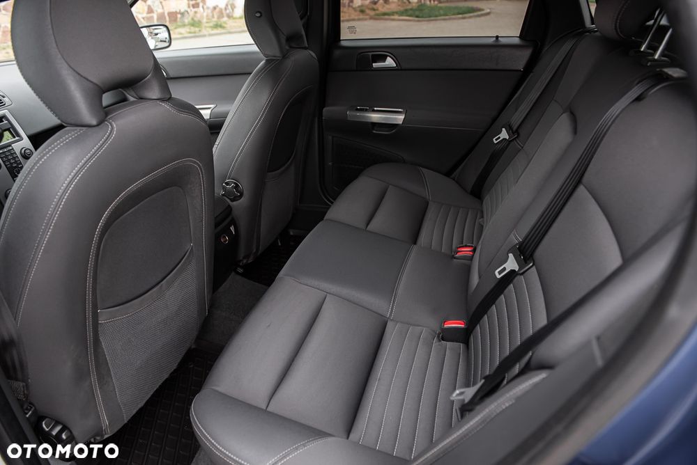 Volvo V50 T5 AWD Summum - 23