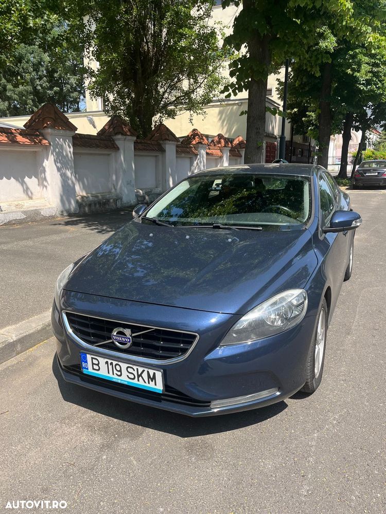 Volvo V40 D2 Kinetic - 1