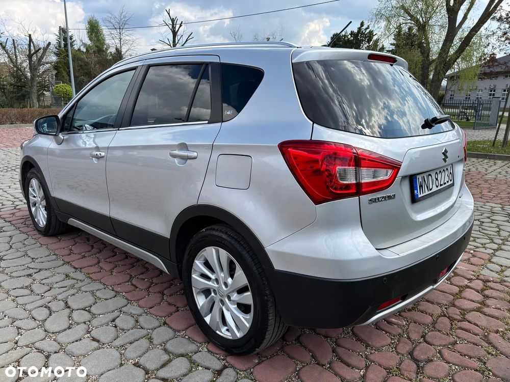 Suzuki SX4 - 4