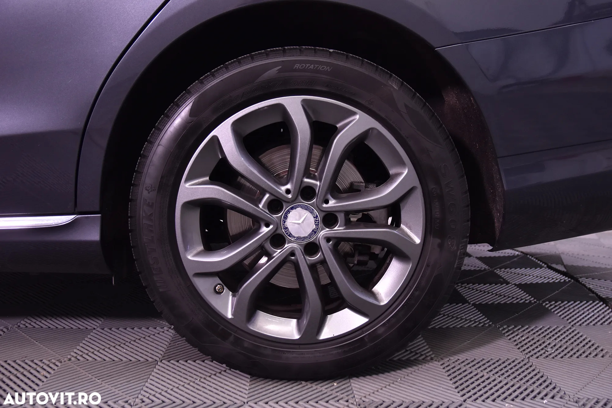 Mercedes-Benz C 220 d 4MATIC Aut. - 13