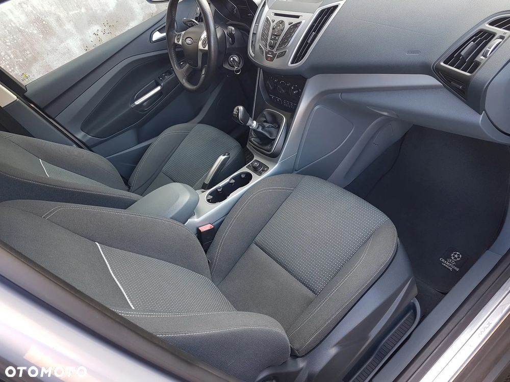 Ford C-MAX - 17