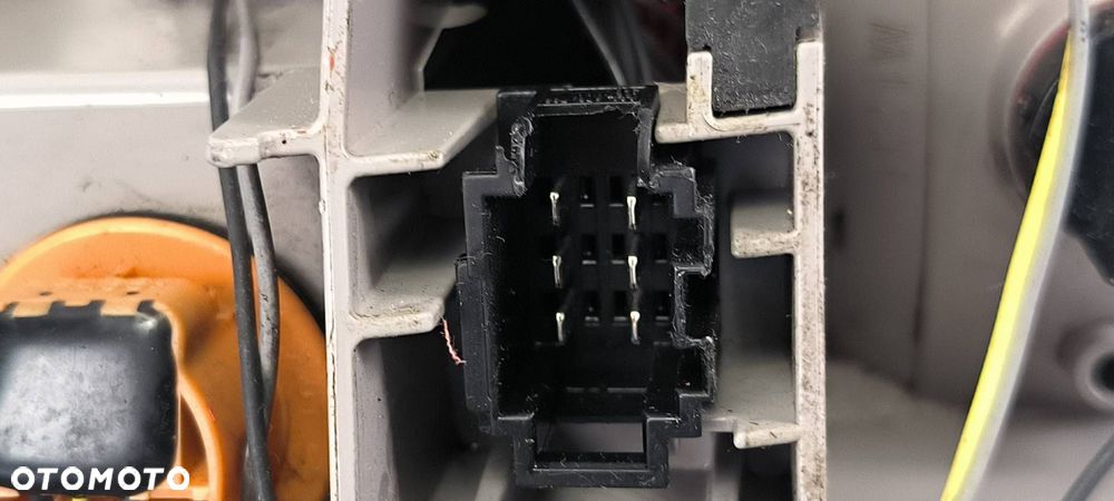 LAMPA PRAWA TYŁ SKODA OCTAVIA III 5E9945096A - 8