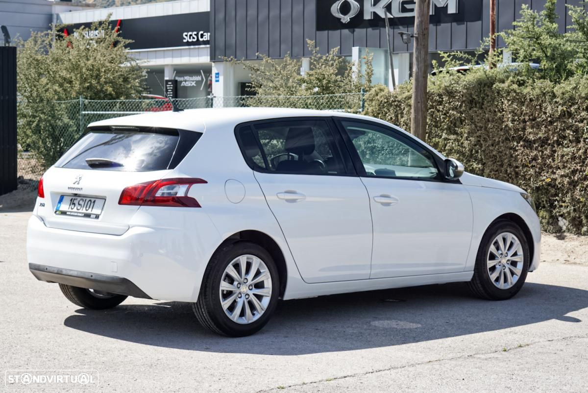 Peugeot 308 1.2 PureTech Style - 6