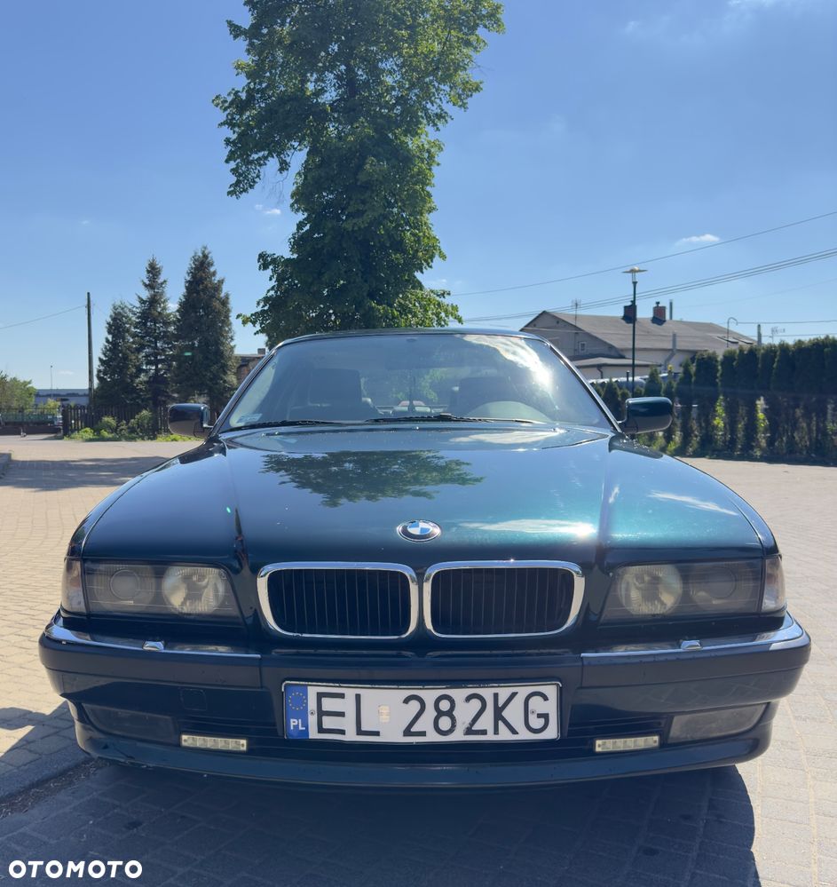 BMW Seria 7 - 2