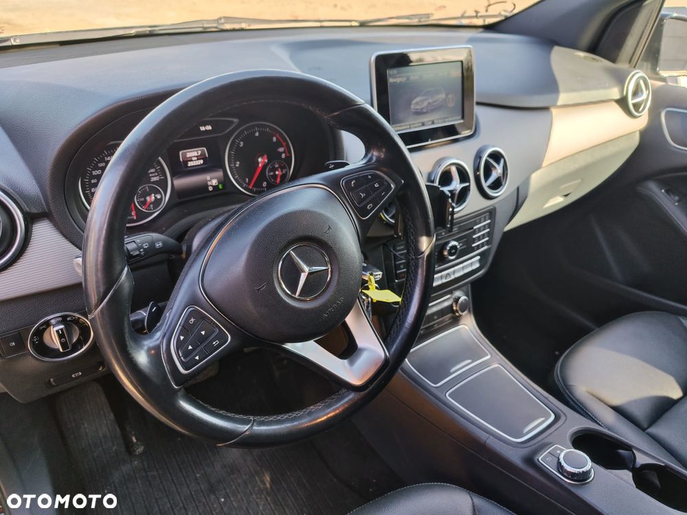 Mercedes-Benz Klasa B 200 d 7G-DCT Edition - 34