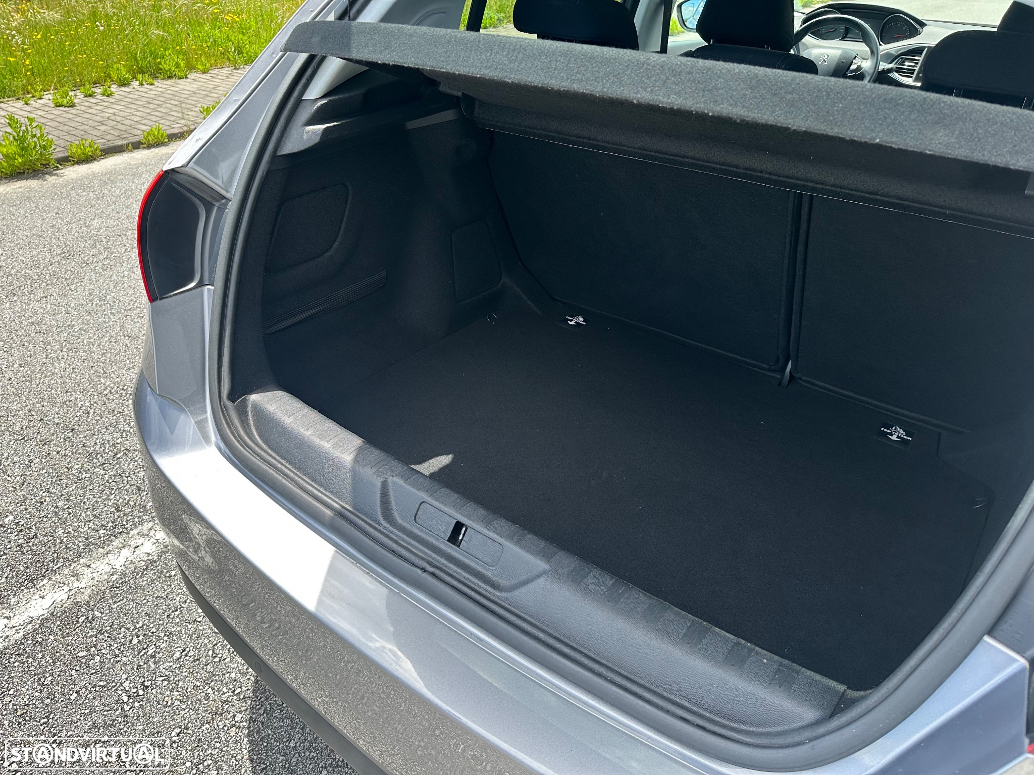 Peugeot 308 1.6 BlueHDi Allure - 22