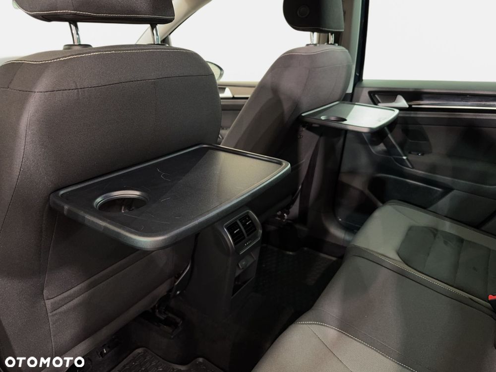 Volkswagen Golf Sportsvan - 14