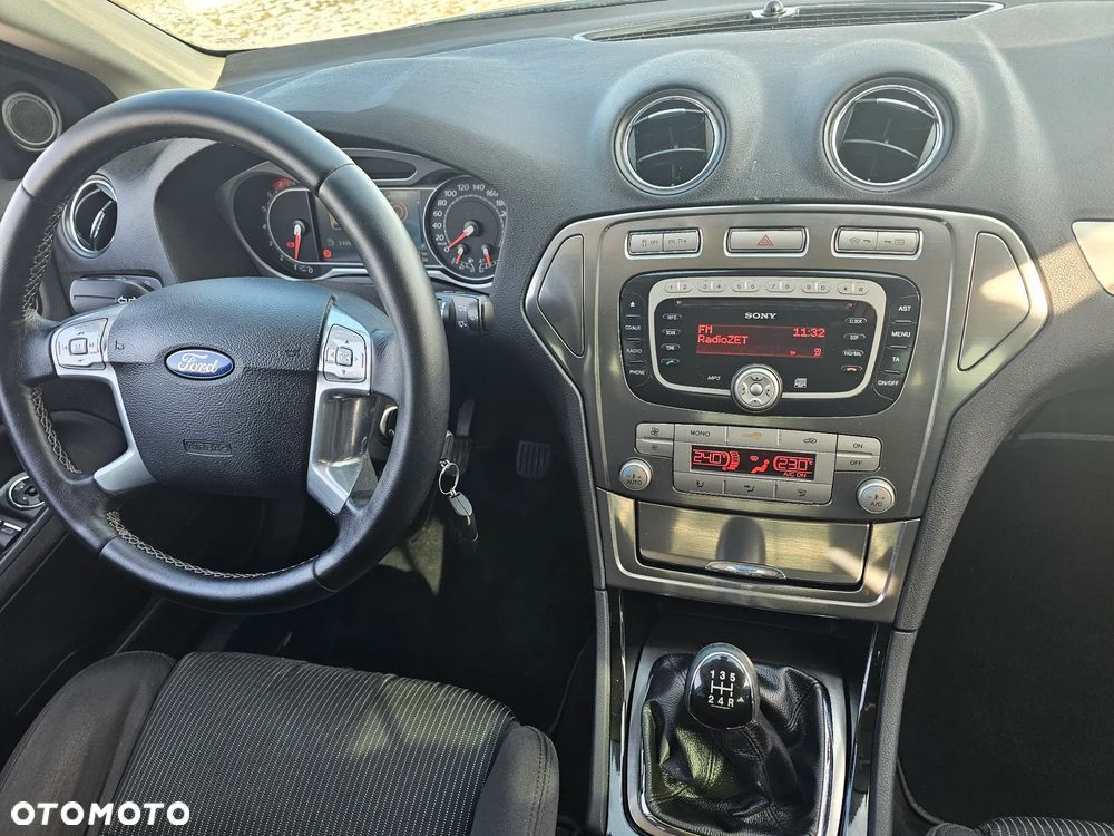 Ford Mondeo 2.0 Titanium - 25