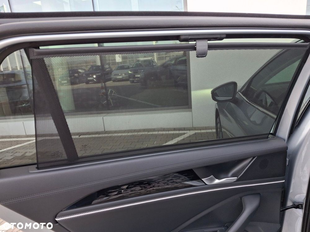 Volkswagen Passat - 16