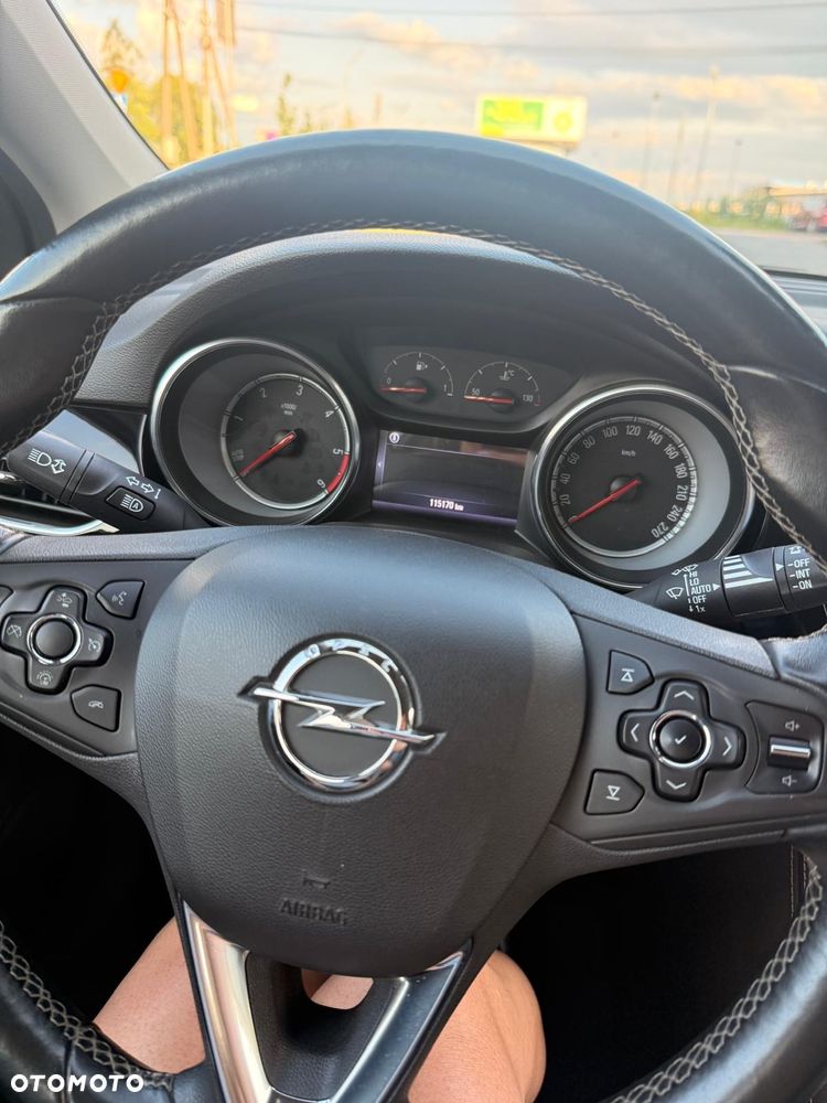 Opel Astra 1.6 CDTI Dynamic S&S - 13