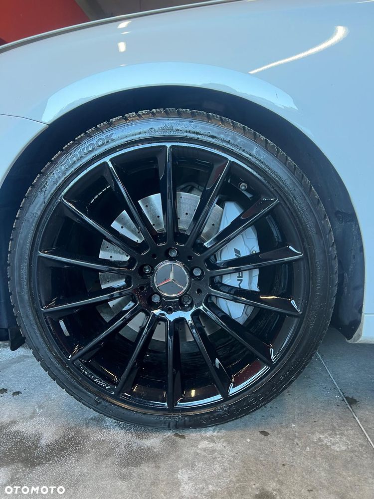 Mercedes-Benz Klasa E 43 AMG 4-Matic - 26