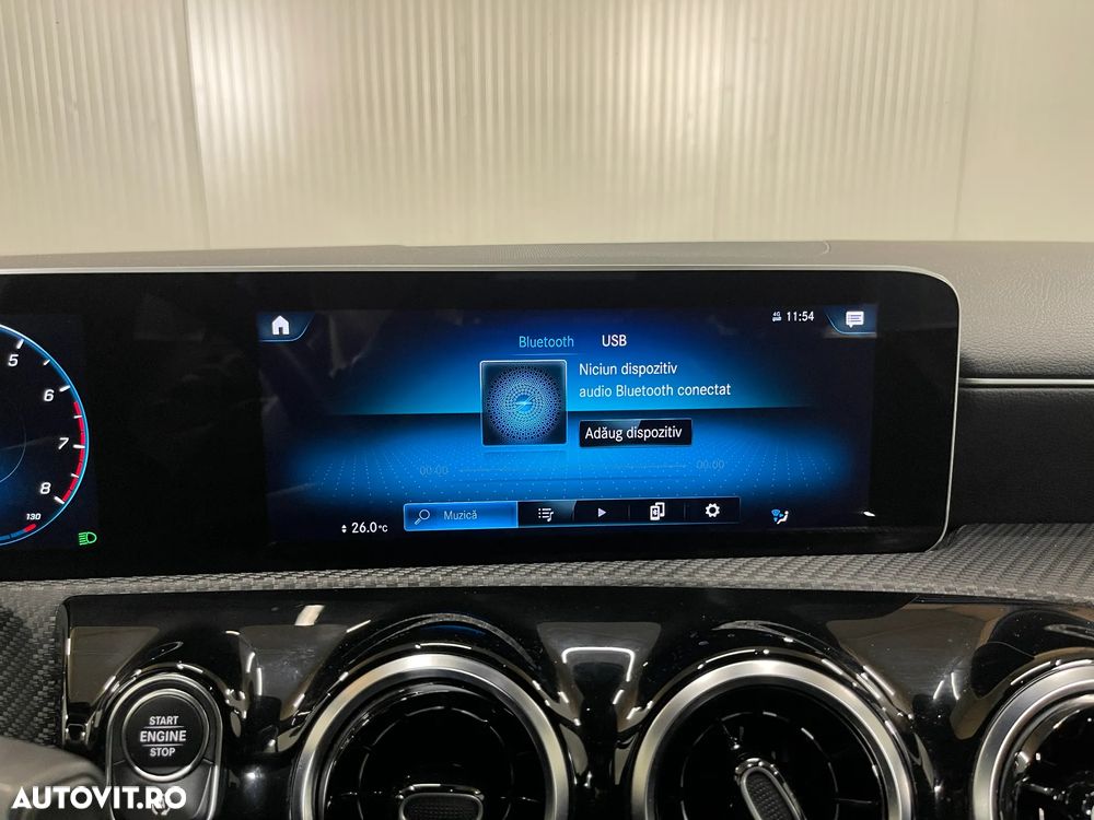 Mercedes-Benz CLA 200 7G-DCT - 17