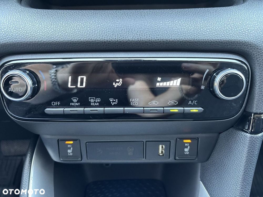 Toyota Yaris Hybrid 1.5 Comfort - 20