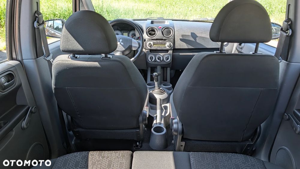 Mitsubishi Colt 1.3 Invite - 6