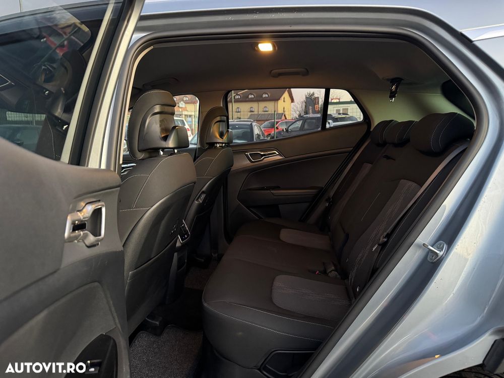 Kia Sportage 1.6T-GDI 2WD Aut. Vision - 13