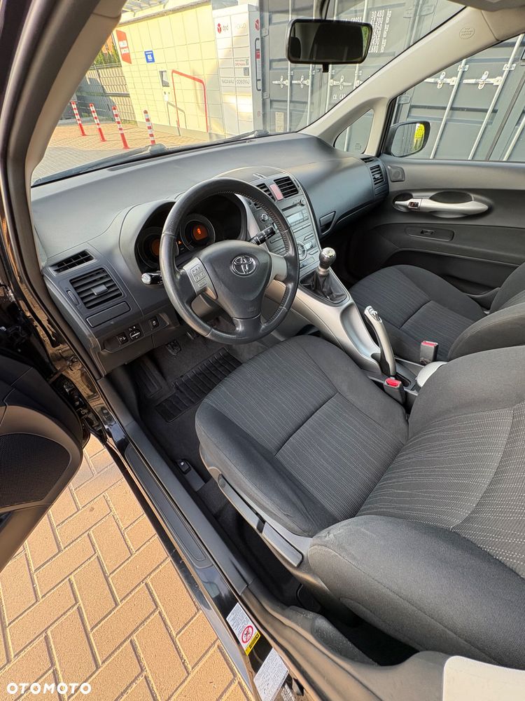 Toyota Auris 1.4 VVT-i - 14