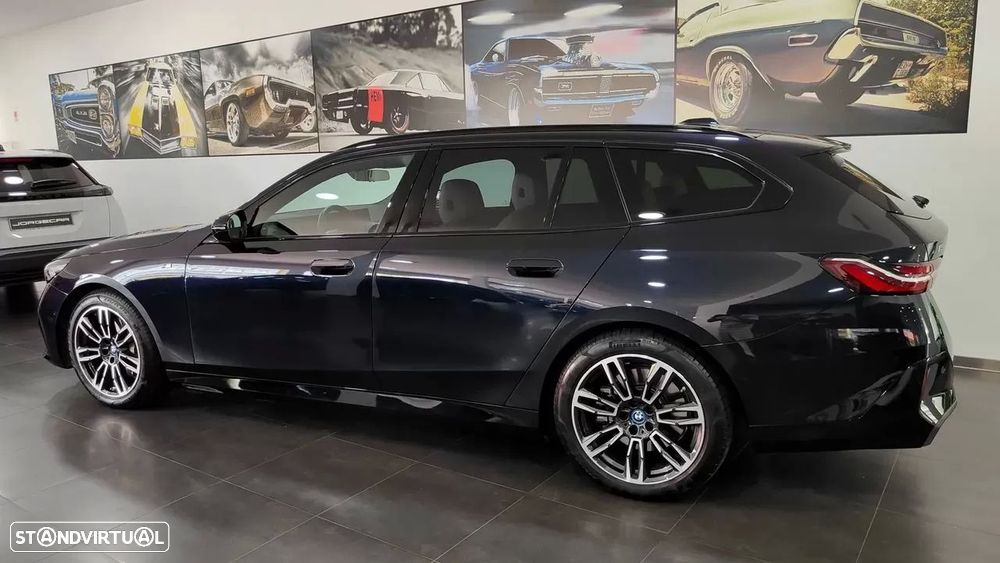 BMW i5 Touring eDrive40 - 9