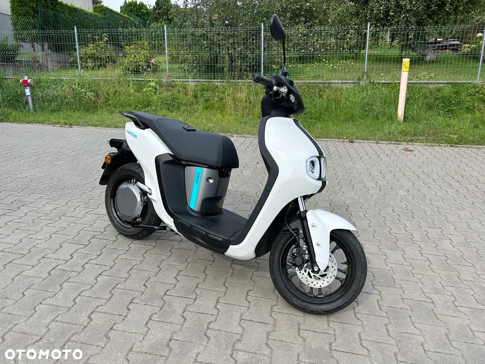 Yamaha Neos - 1