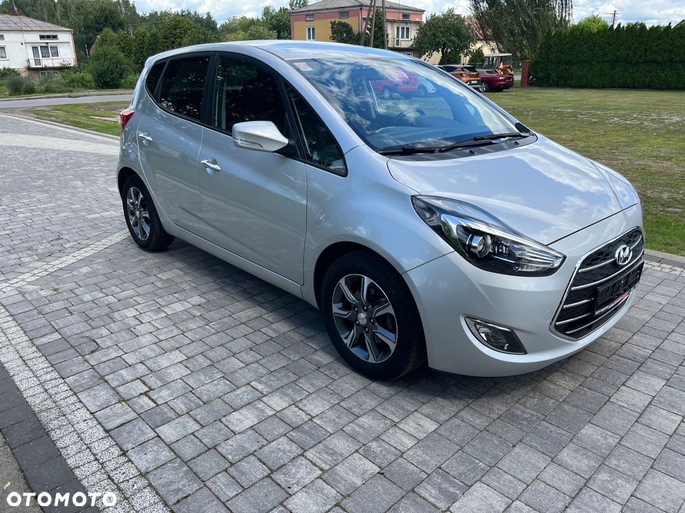 Hyundai ix20 1.6 Premium - 2