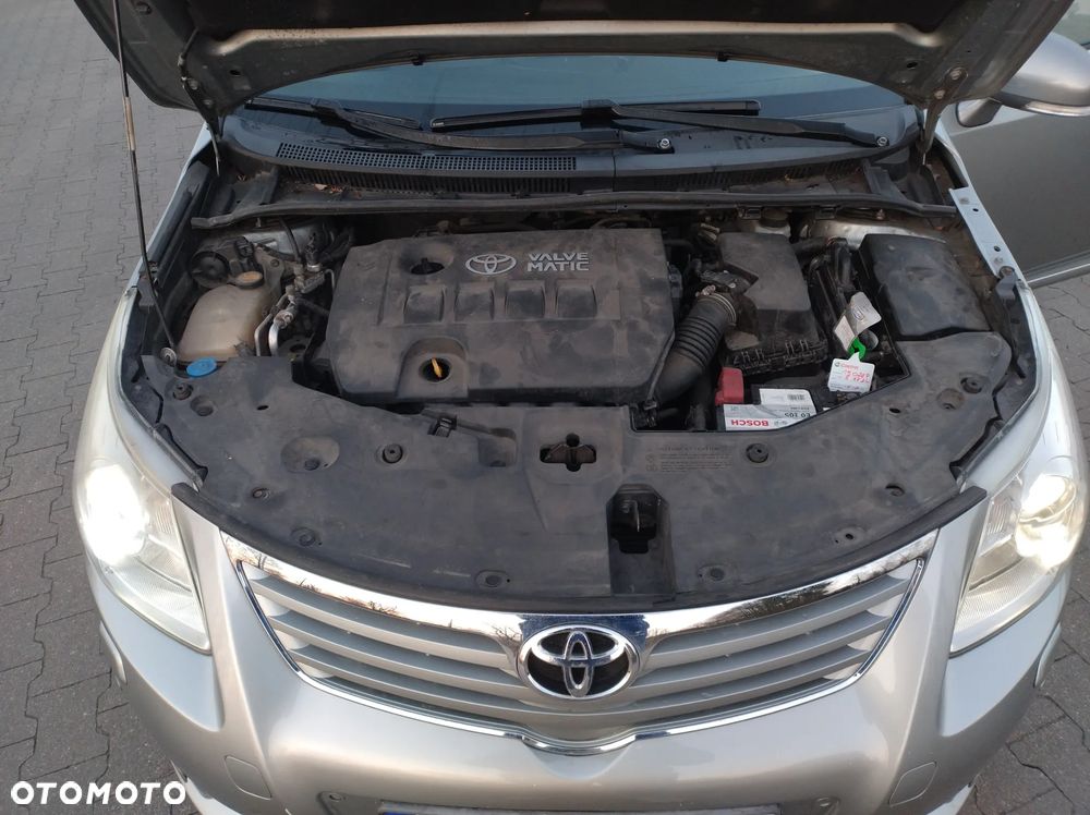 Toyota Avensis Combi 2.0 Multidrive S Executive - 7