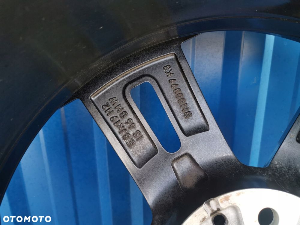 BMW IX1 X1 U11 X2 U10 FELGI ALUFELGI 8J ET46 6898051 OPONY 245/45R19 LATO - 9