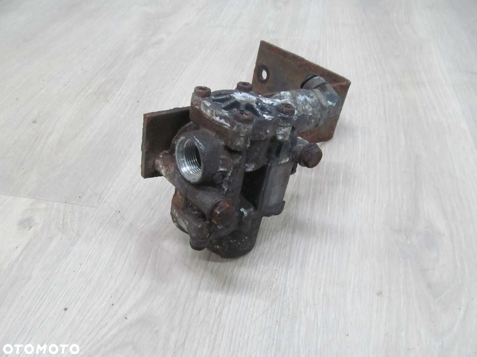 DAF LF 45 55 MIDLUM 06-14 ZAWOR HAMULCOWY MODULATOR ABS WABCO - 6