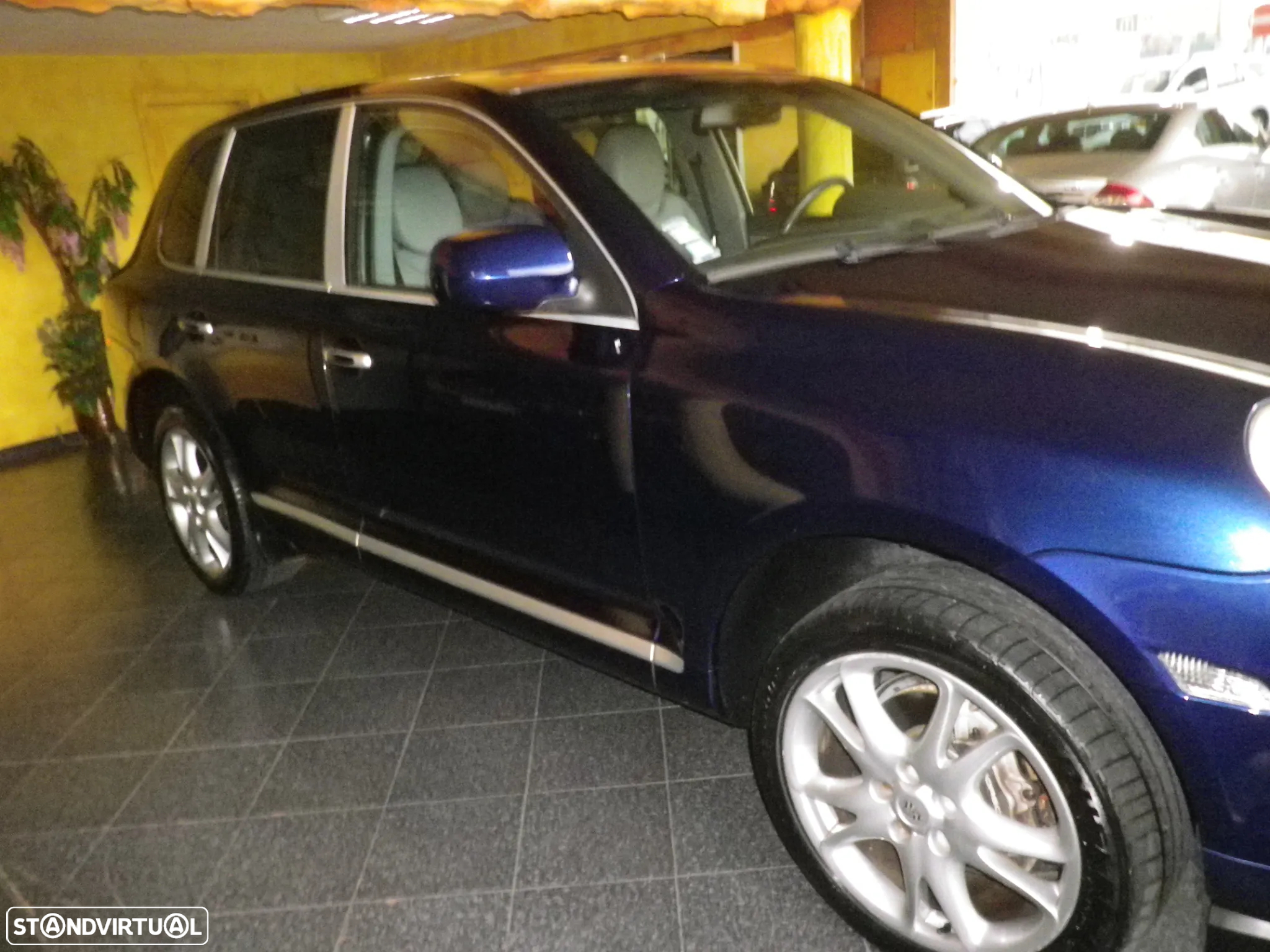 Porsche Cayenne Tiptronic - 7