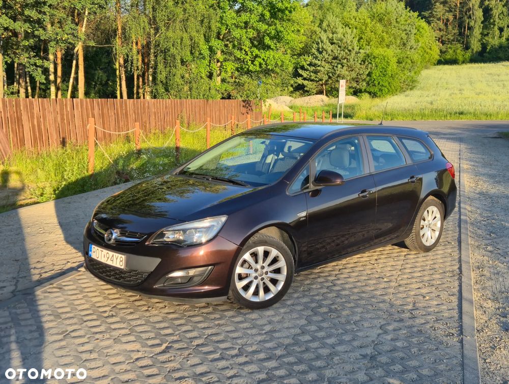 Opel Astra 1.4 T Enjoy - 1