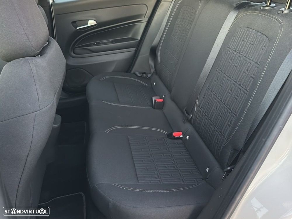 Fiat 600 1.2 Hybrid - 9