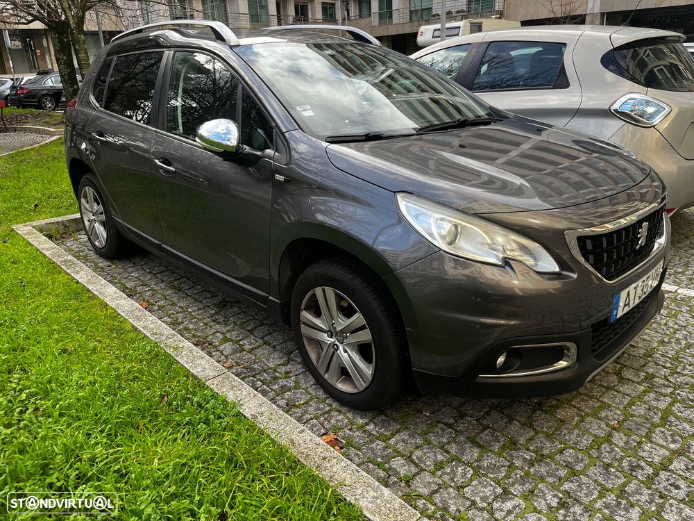 Peugeot 2008 PureTech 110 Stop&Start Style - 7