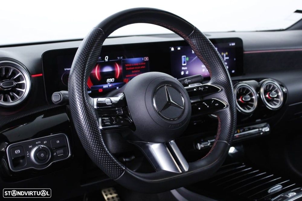 Mercedes-Benz A 200 AMG Line Aut. - 23