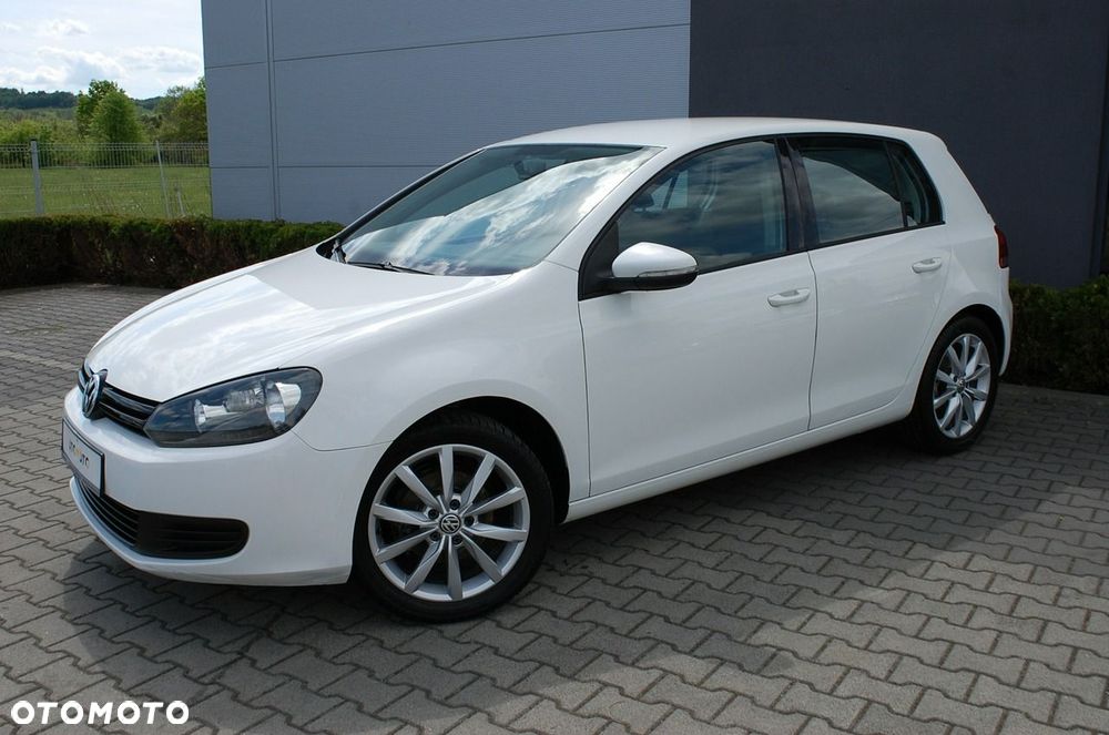 Volkswagen Golf - 11