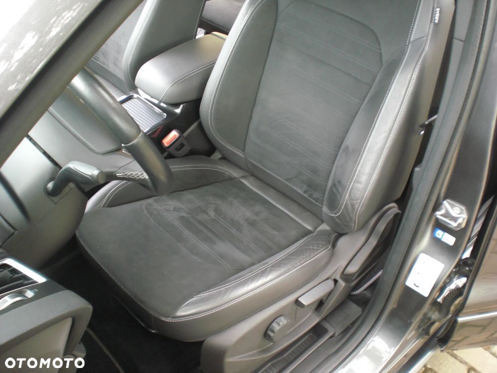 Ford Kuga - 33