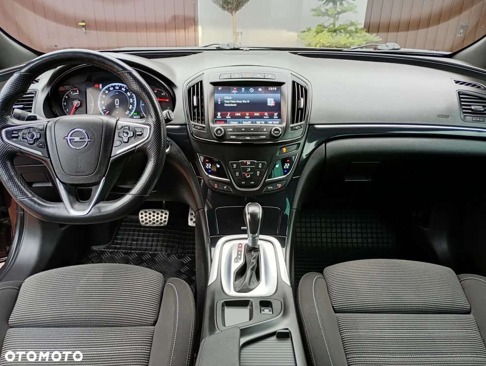 Opel Insignia - 26