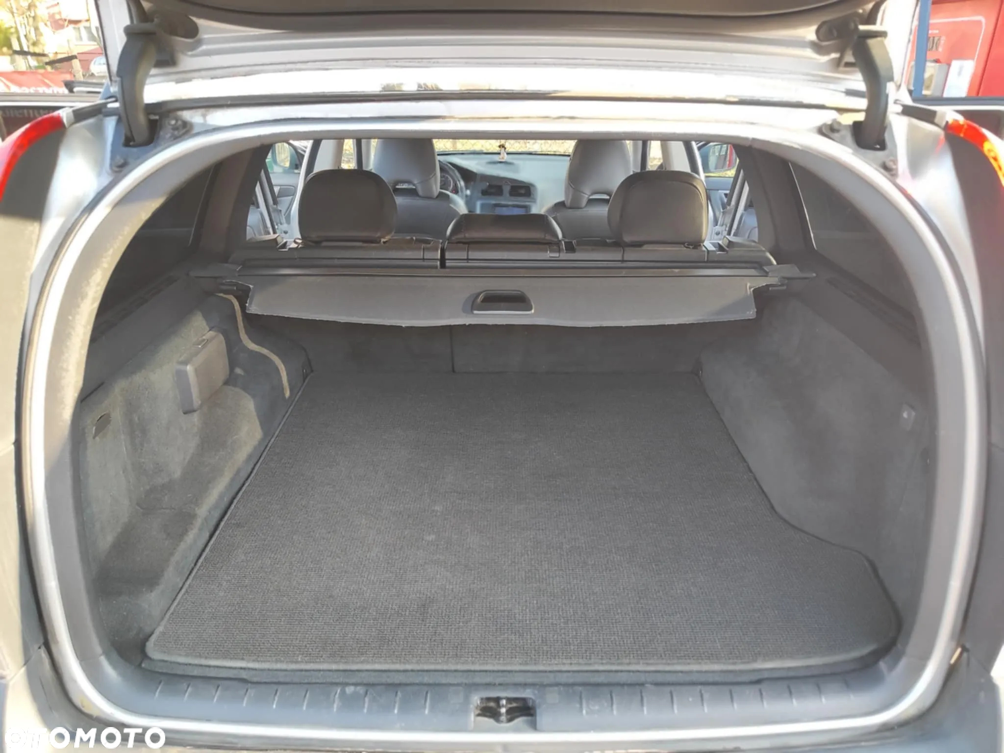 Volvo XC 70 - 9