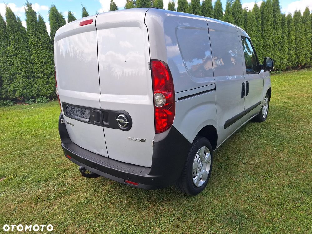 Opel Combo - 24
