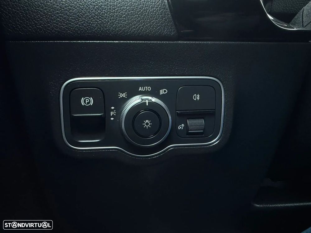 Mercedes-Benz EQA 250 Progressive - 43