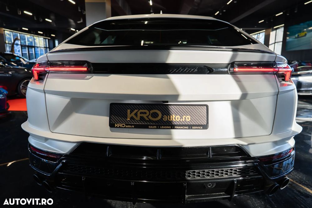 Lamborghini URUS - 13