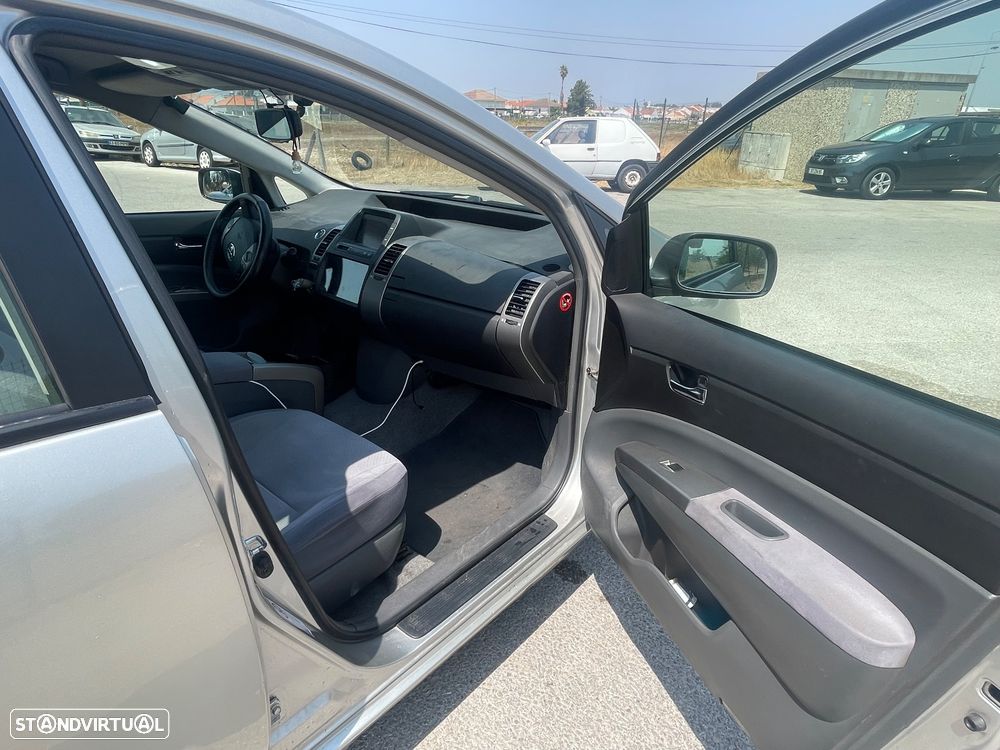 Toyota Prius 1.5 VVT-i Híbrido - 9