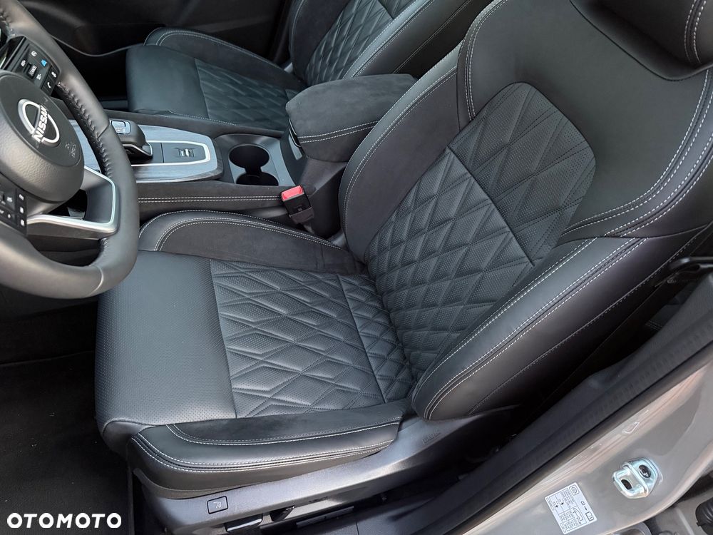 Nissan Qashqai 1.3 DIG-T MHEV Tekna+ Xtronic - 27