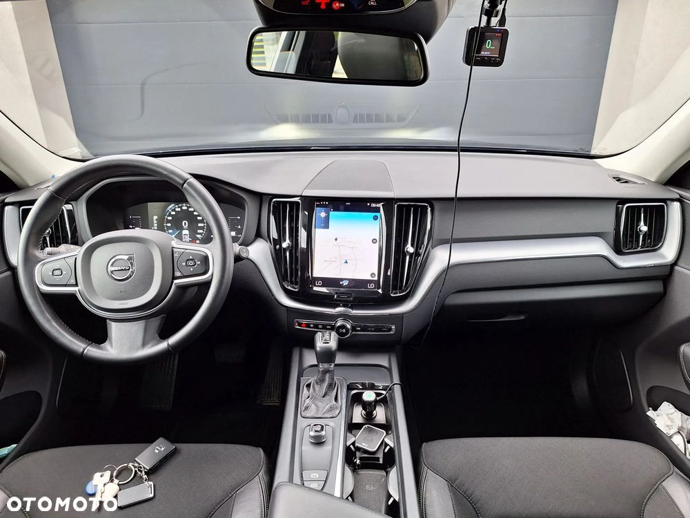Volvo XC 60 D4 AWD Geartronic Momentum - 10
